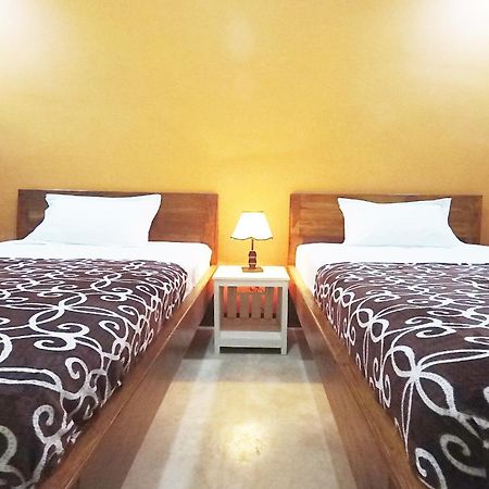 Warong Nusa Penida Toyapakeh Εξωτερικό φωτογραφία